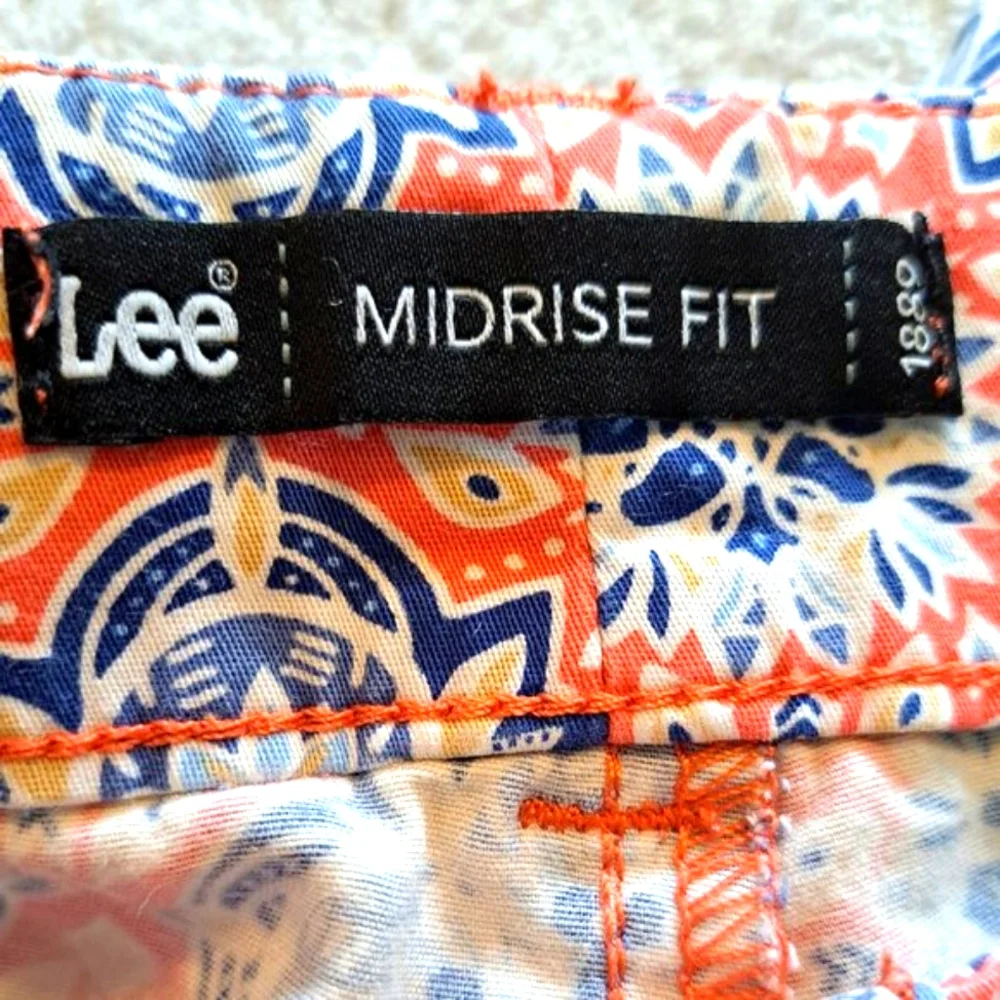 Lee Midrise Pink and Blue Patterned Shorts 16